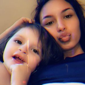 Meet your Posher, Adriana